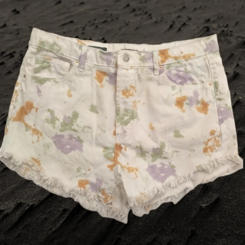 WILD Fable High Rise Cut Off Bottom Short Shorts Multi Tie Dye Color  C21​​​​​​